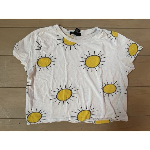 Lot of 4 Women's Junior's Short Sleeve Shirts. Levi’s, Forever 21. Size Small - Picture 9 of 10